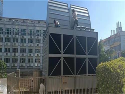 冷却塔如何进行安全操作？