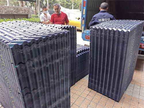 闭式冷却塔换热器结垢怎么办？