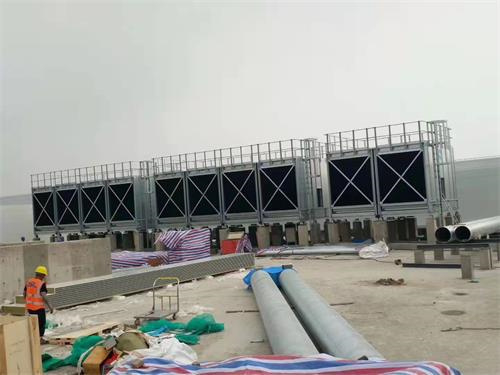 冷却塔进风口处结冰是什么原因,冷却塔进风口位置